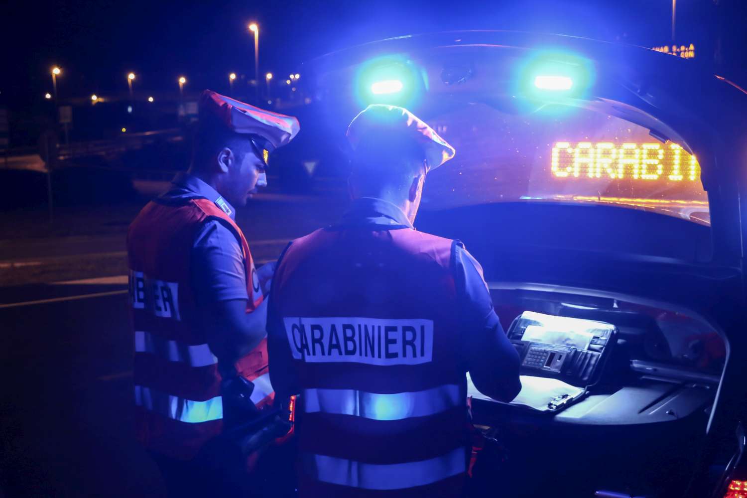 carabinieri notte repertorio